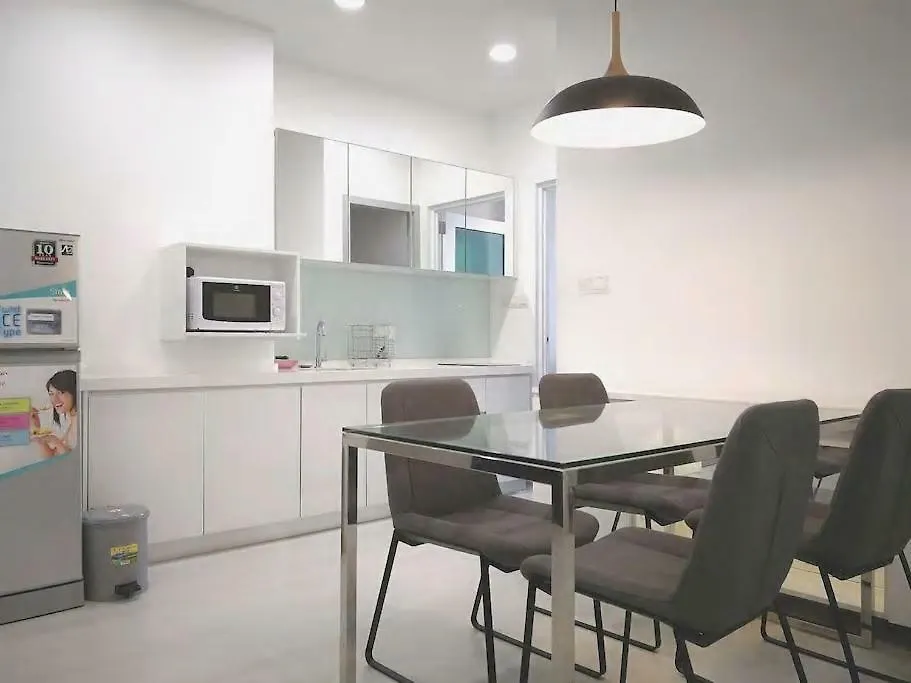 Apartment Penang Studio Suite In Georgetown Jelutong